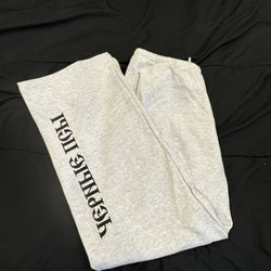Yzy Sweats