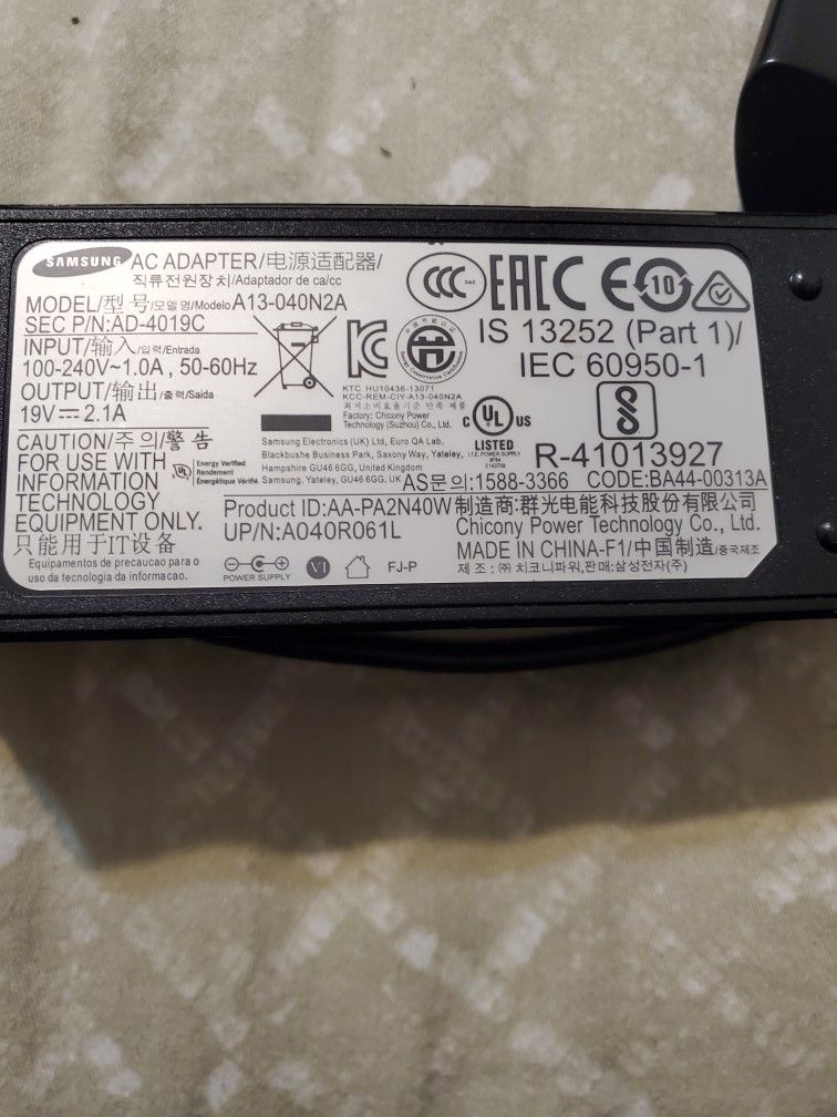 SAMSUNG AC ADAPTER 