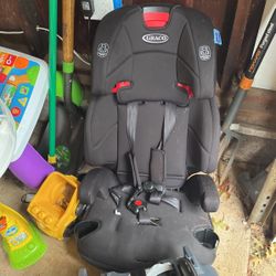 Graco Car Seat Nice Condition 