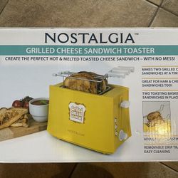 Nostalgia Grilled Cheese Sandwich Toaster