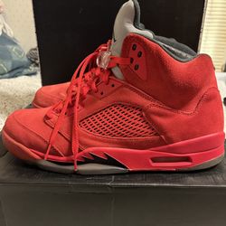 Size 13 Jordan 5 Red Suede 2017 Used