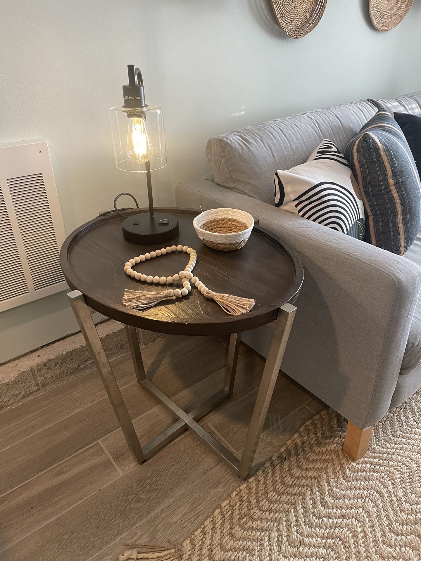 Oval End Table from Highpoint NC