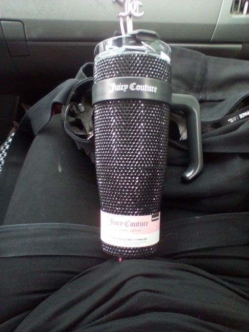 JUICY COUTURE CUP NEW $20