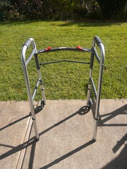 Orthopedics Folding Walker with Wheels