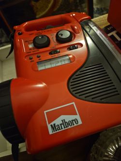 Marlboro Radio Lamp