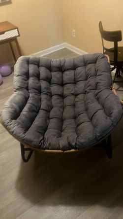 Double Papasan Chair with Gray Cushion