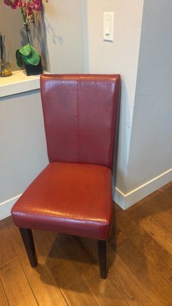 6 red dining chair - nice and light used