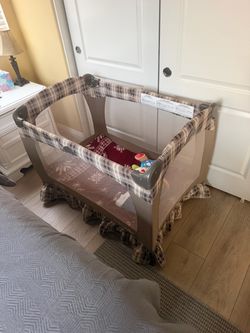 Play pen