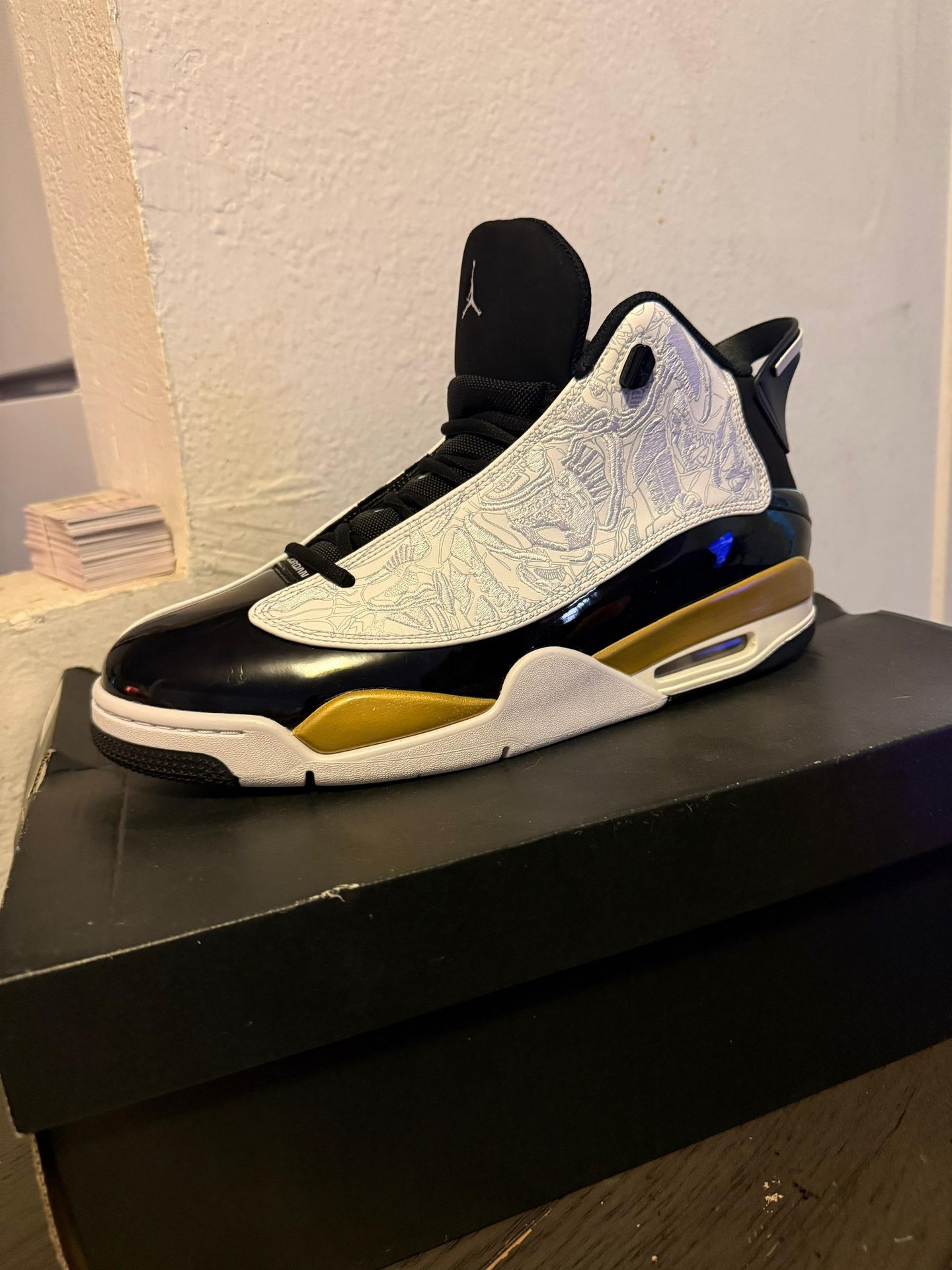 Air Jordan DUB zero