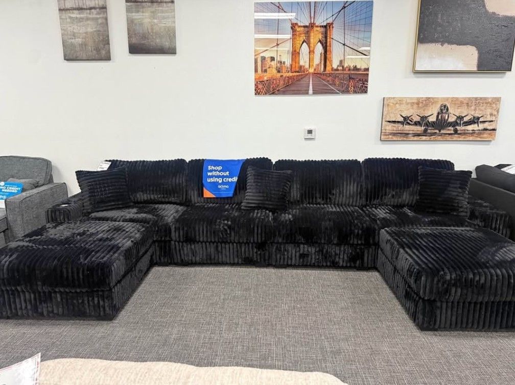 5PC Black Jumbo corduroy sectional sofa with cup holders