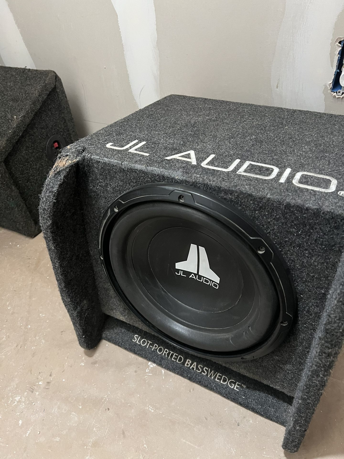JL Audio CP112-W0v3 BassWedge 12"