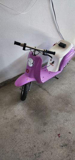 Razor Moped