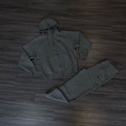 Nike & supreme full set