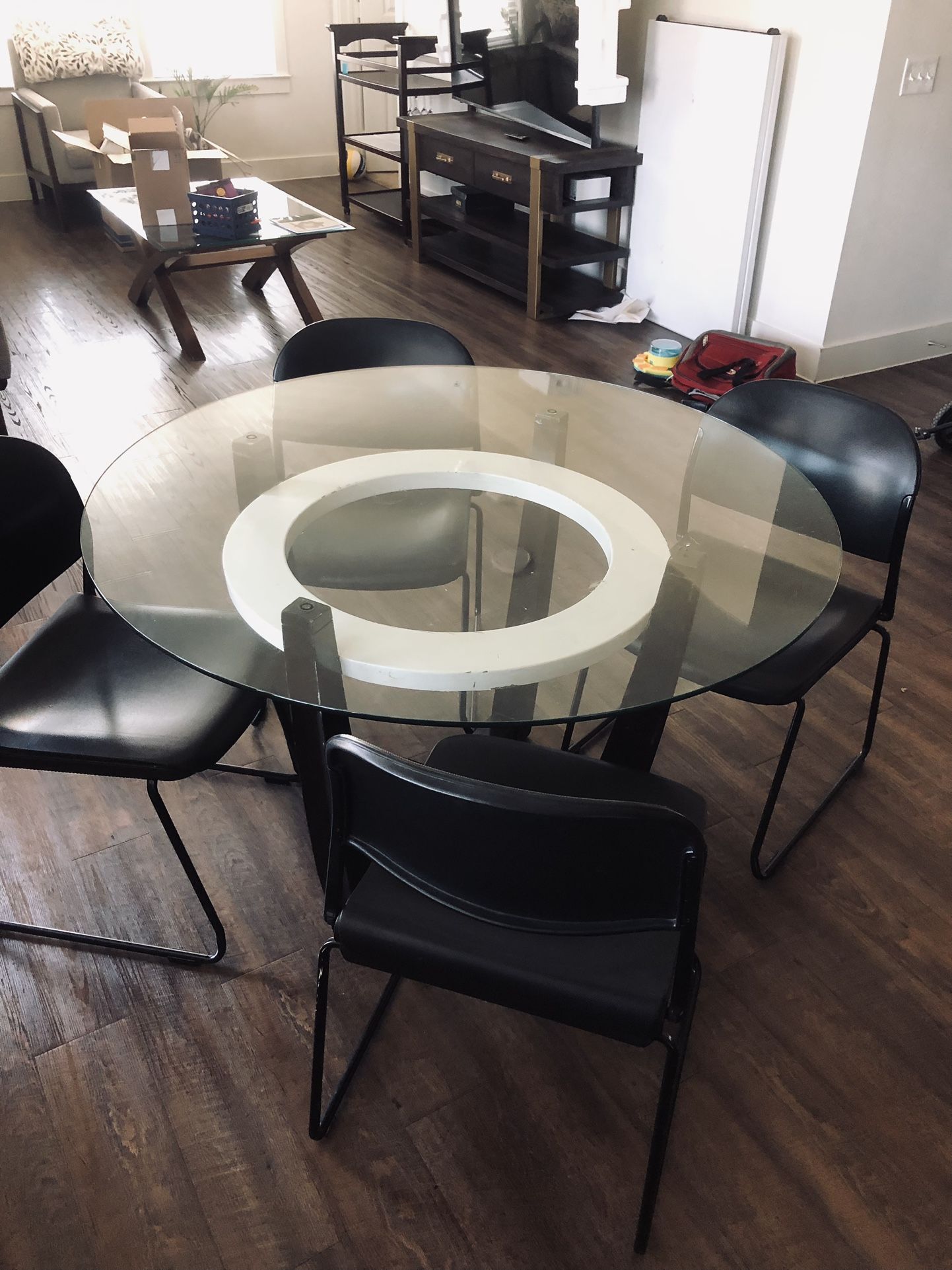 Metal Plastic Solid Kitchen Chairs 39.99 For All 4 for Sale in San