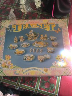 Teddy bear tea set