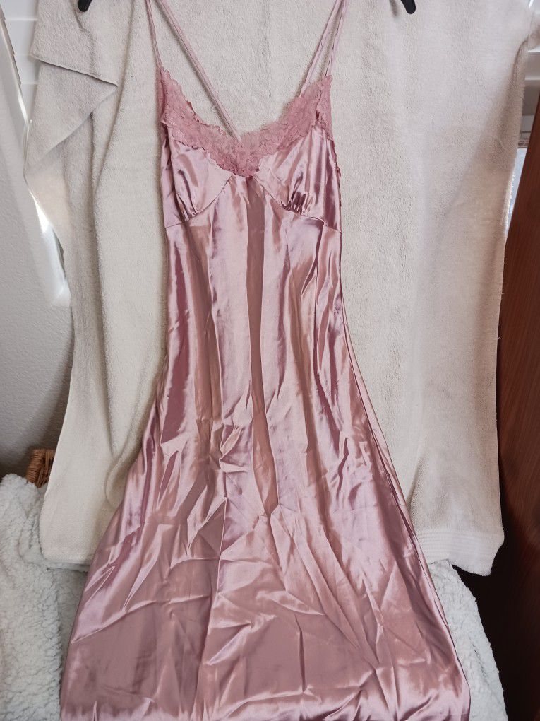 Blush Color Women's Small Silky Long Nightgown Or Nightwear
