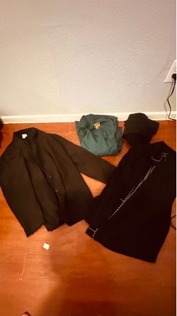 Free women’s clothes pick up only