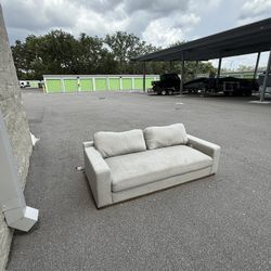 Free Delivery Couch with USB outlets