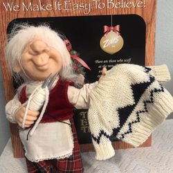 Zim’s the elves themselves- Eunice Christmas collectibles