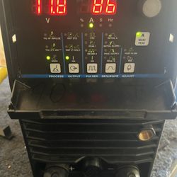 Miller Electric Maxstar 200 (2) 