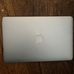 Apple MacBook