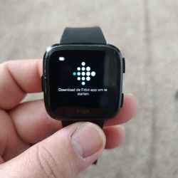 Fitbit Versa. First Gen.