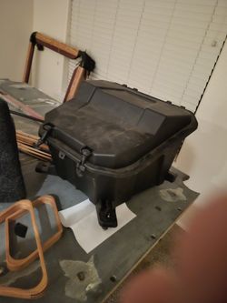 Razor Tool Box