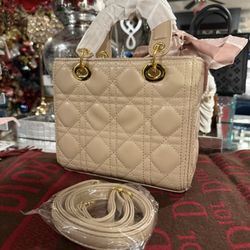 Accesorios Para Damas  $85.00