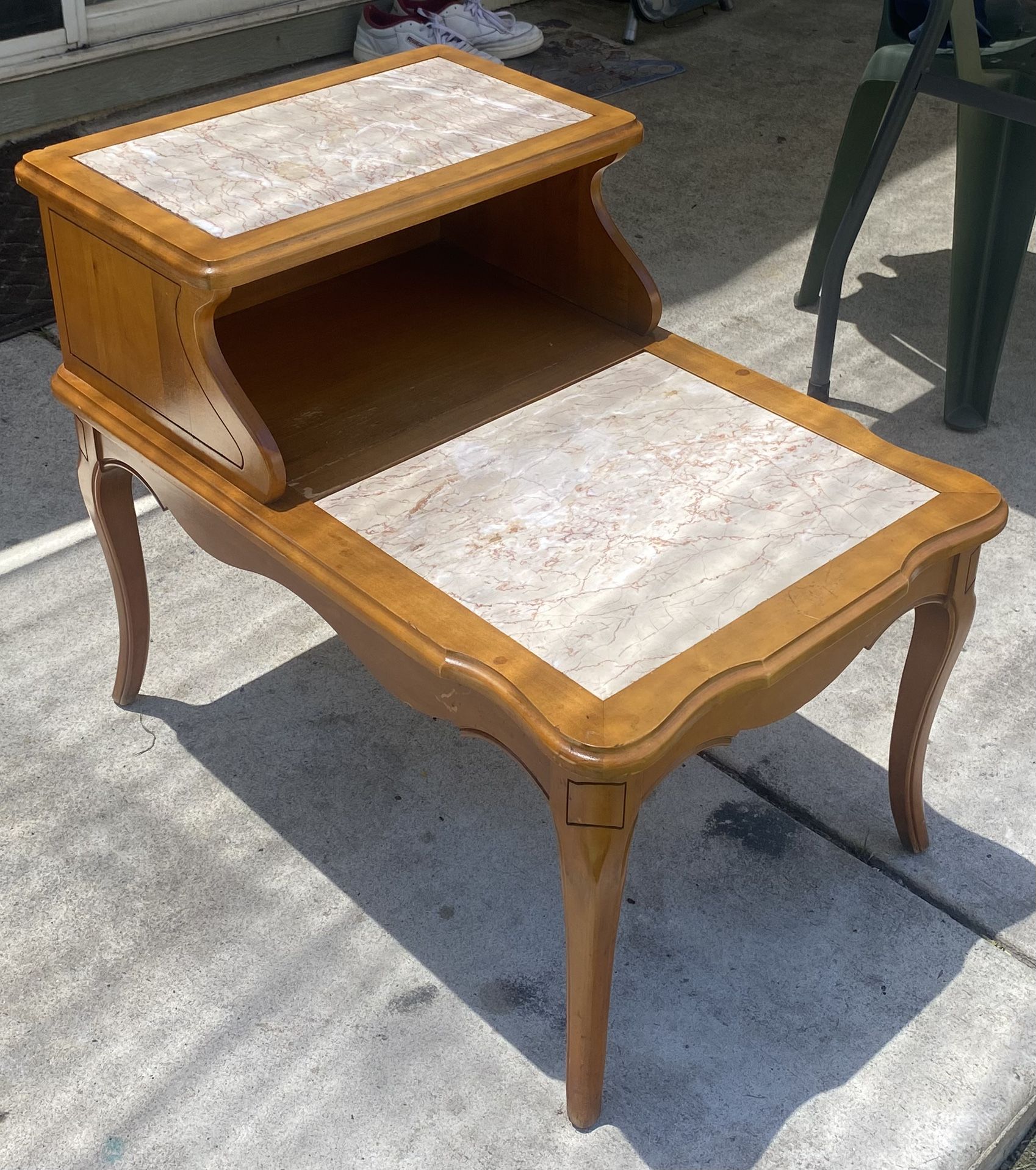 Table / Vintage Mid century Marble / Excellent Condition No Chips Or Cracks