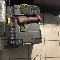 Dewalt Box and multitool Milwaukee