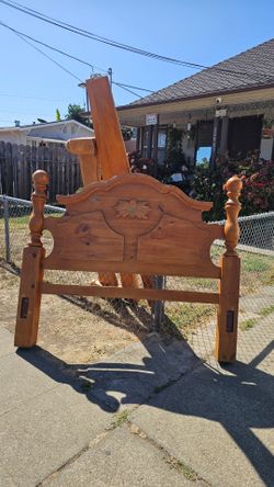 Queen Size Frame