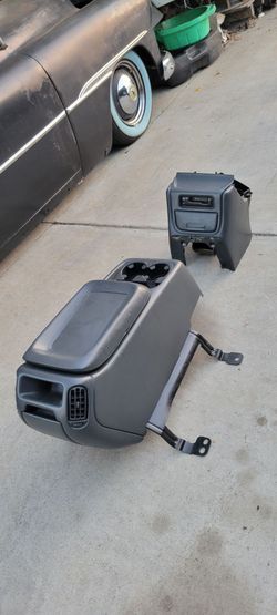 Silverado center console