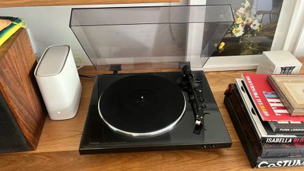 Denon DP-300 Turntable