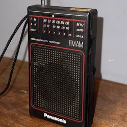 Panasonic Portable Radio *Vintage 1986*