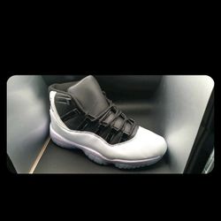 Jordan 11s 