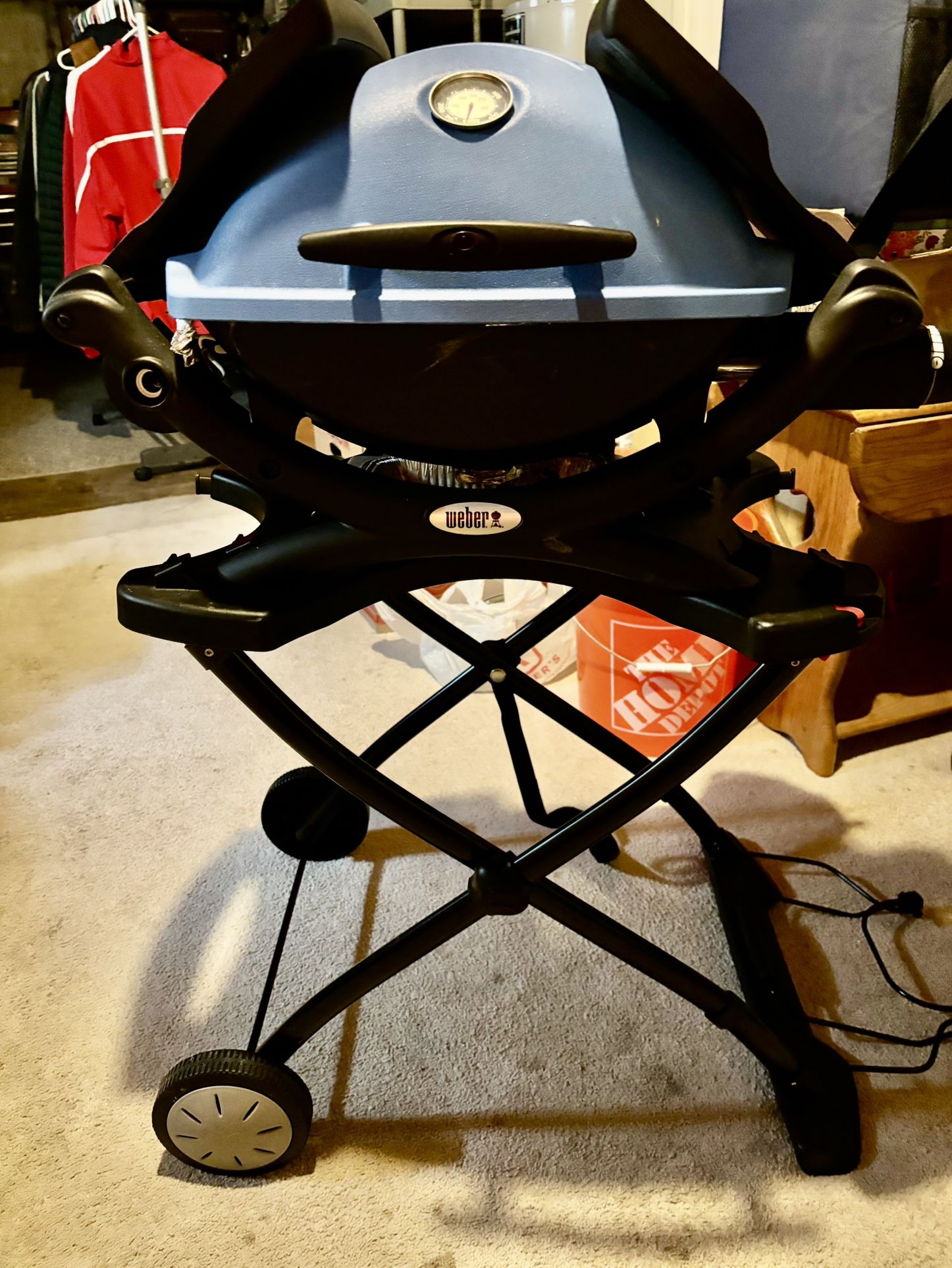 Weber Portable Grill With Stand Cart And 2 Tools