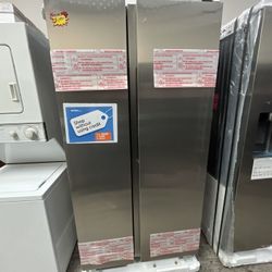 STAINLESS STEEL SAMSUNG REFRIGERATOR