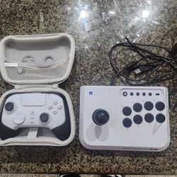 Razer Wolverine V2 PS5 Controller+ Hori Mini Fightstick