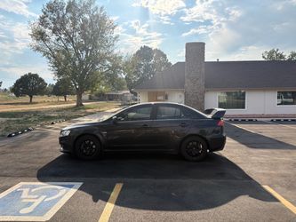 2008 Mitsubishi Lancer Evolution · MR Sedan 4D