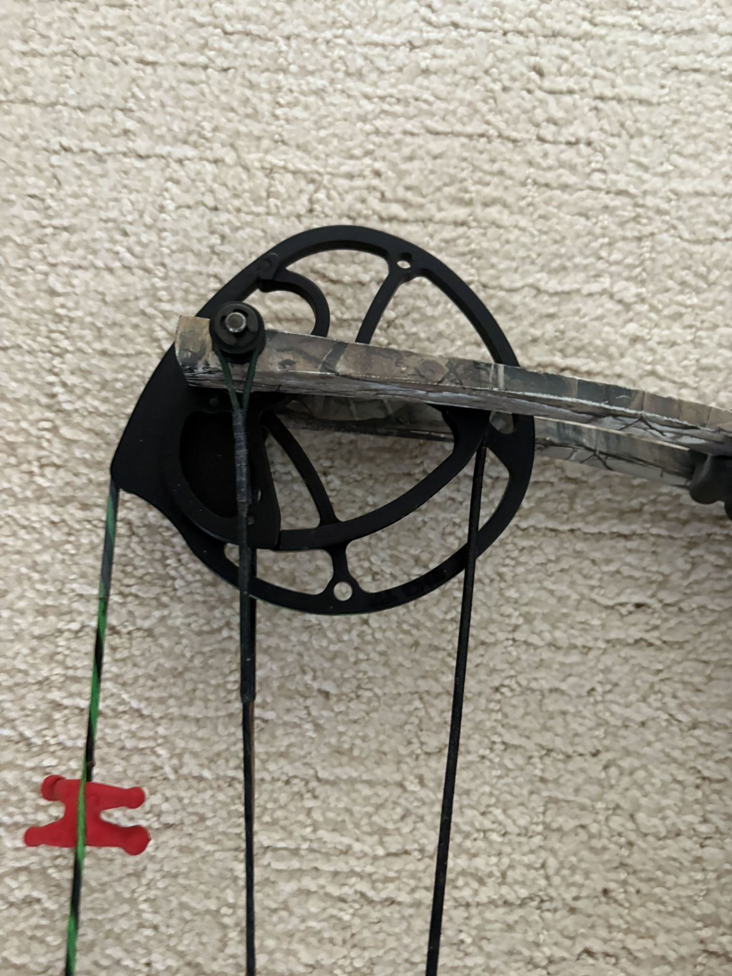 Hoyt Charger