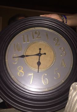 Wall clock