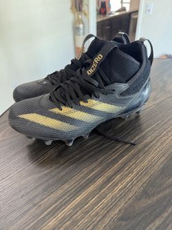 Size 8 football cleats. Gently used
