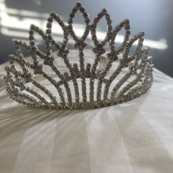 Tiara / Crown Thumbnail