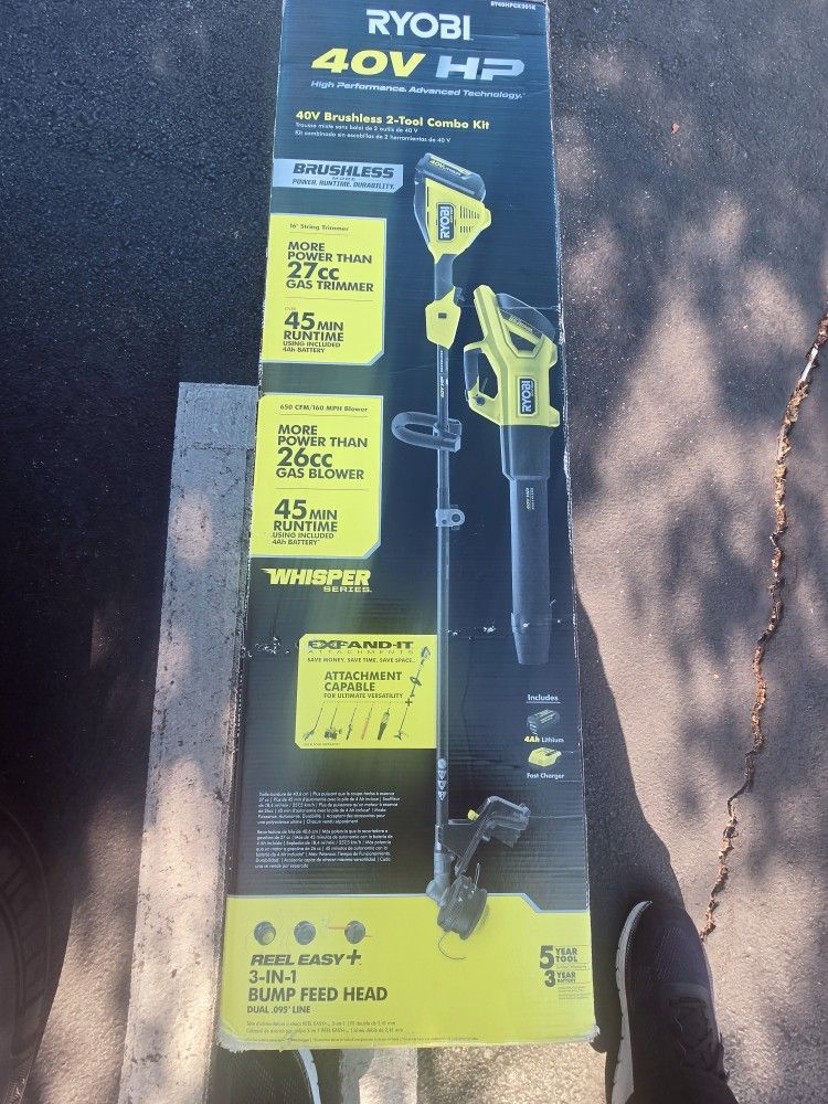 Best Seller
Father's Day Gifts
RYOBI
40V HP Brushless 650 CFM 160 MPH Cordless Leaf Blower and Carbon Fiber String Trimmer with 4Ah Battery and Charge