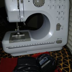 Sewing Machine 