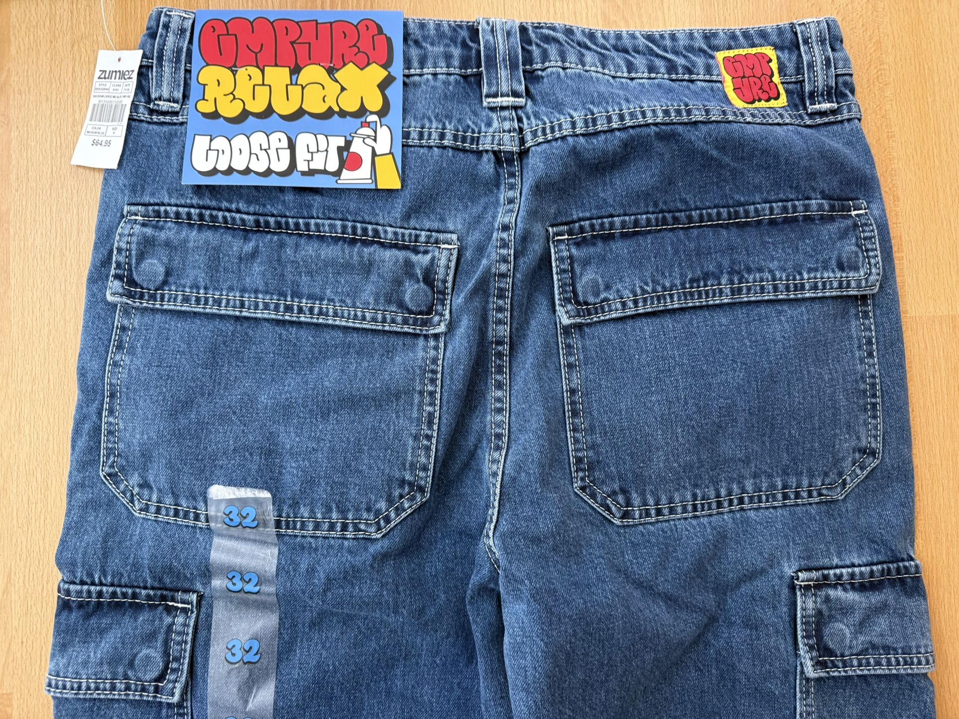 NWT NEW Zumiez Empyre Men’s 32” Skate Cargo Denim Jean w Graffiti Embroidery