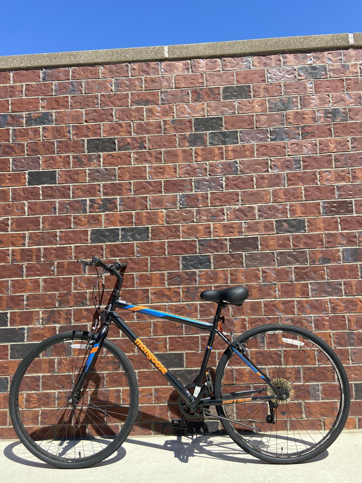 Black Orange Mongoose 700c Hotshot Black Orange Mongoose 700c