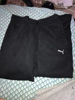 size small puma sweats