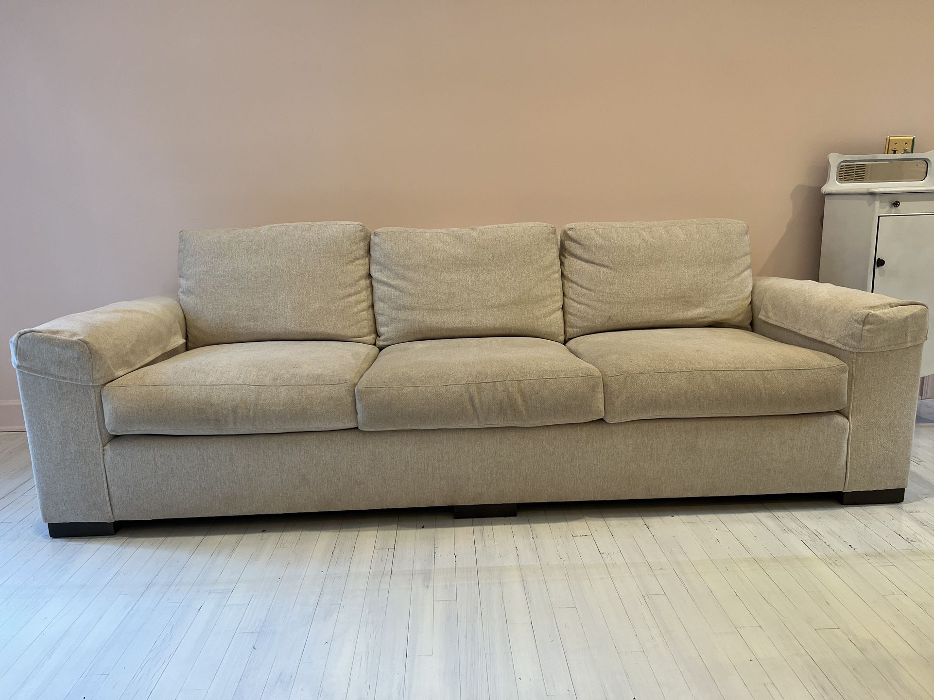 Head depot Couch