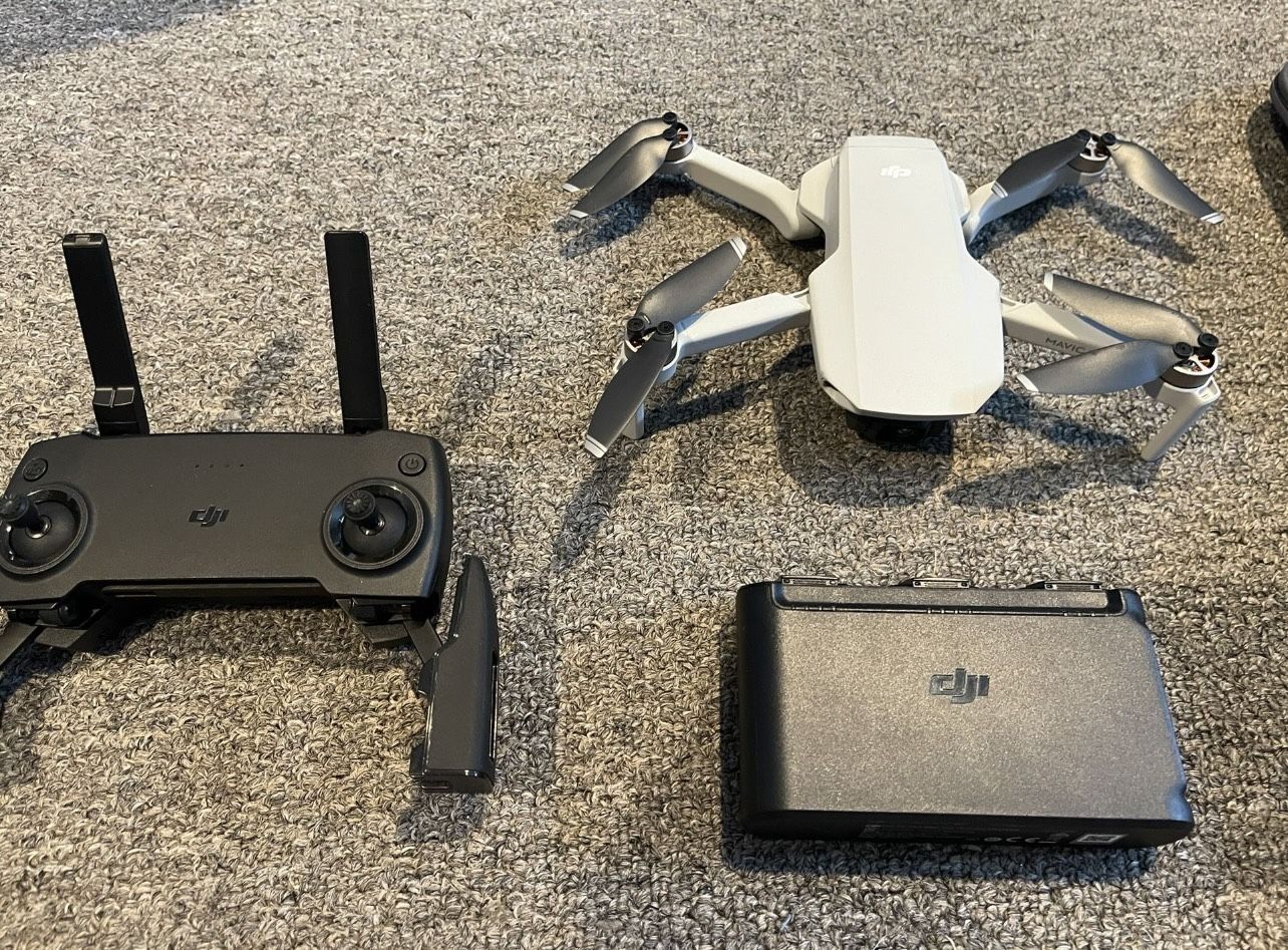 DJI Mavic Mini Fly More Combo
